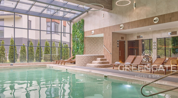 Фото Отель 4 с бассейном